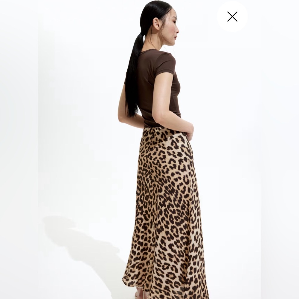 H&M Brown Leopard Maxi Skirt size S - Picture 2 of 8